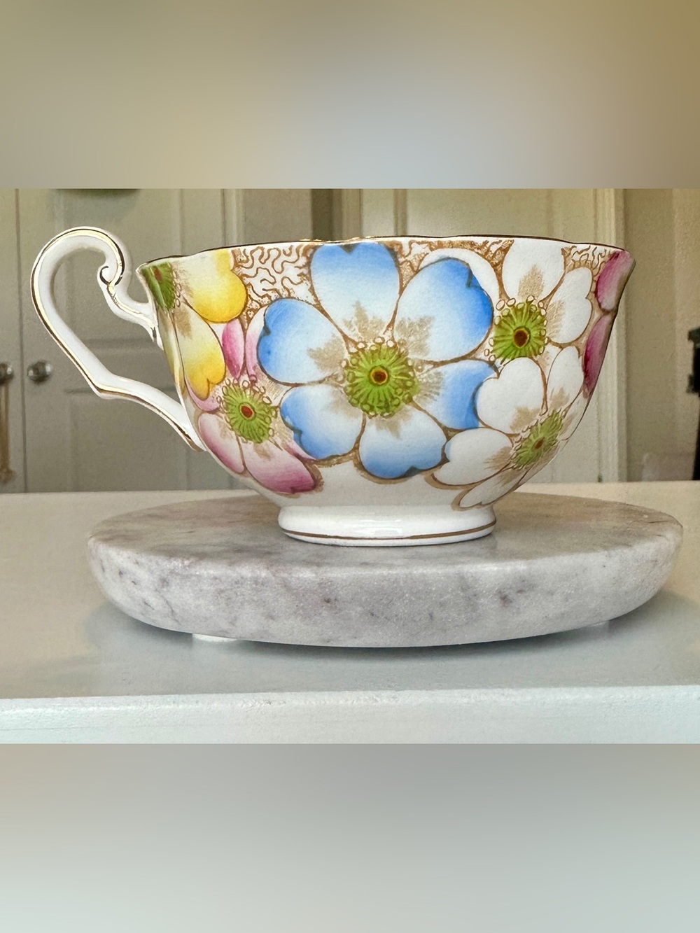 Vintage Crown Staffordshire “Annette” Bone China Teacup | England | c. 1935-1945